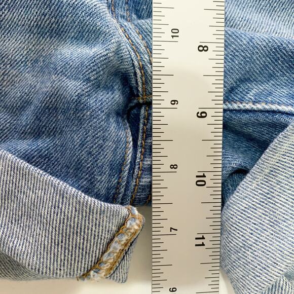Levis 27 Premium Denim Distressed Cuff Jean Shorts Medium Blue - Picture 7 of 9